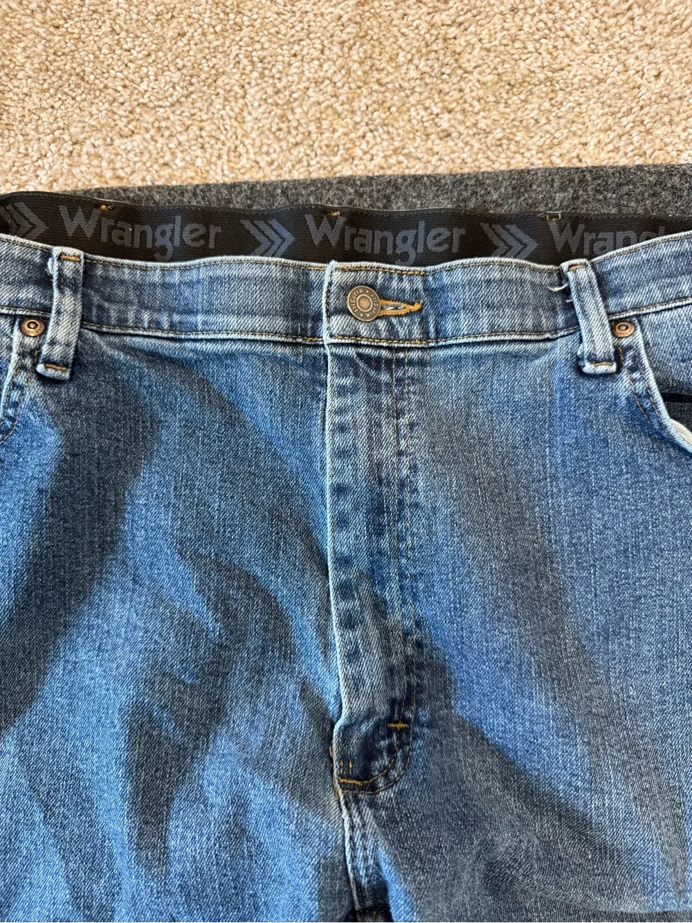 Wrangler Men's Regular Fit Straight Leg Blue Jeans 40x30